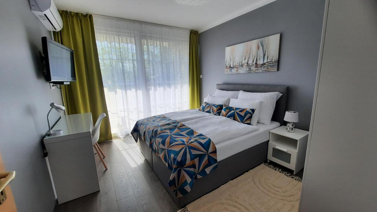 Balaton Legendaja Apartman 希欧福克 外观 照片