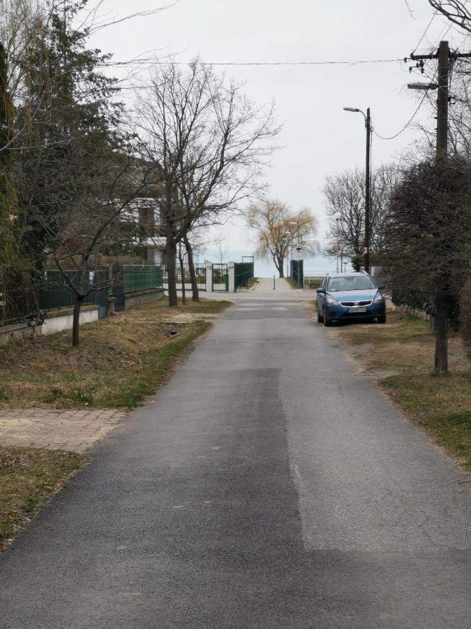 Balaton Legendaja Apartman 希欧福克 外观 照片
